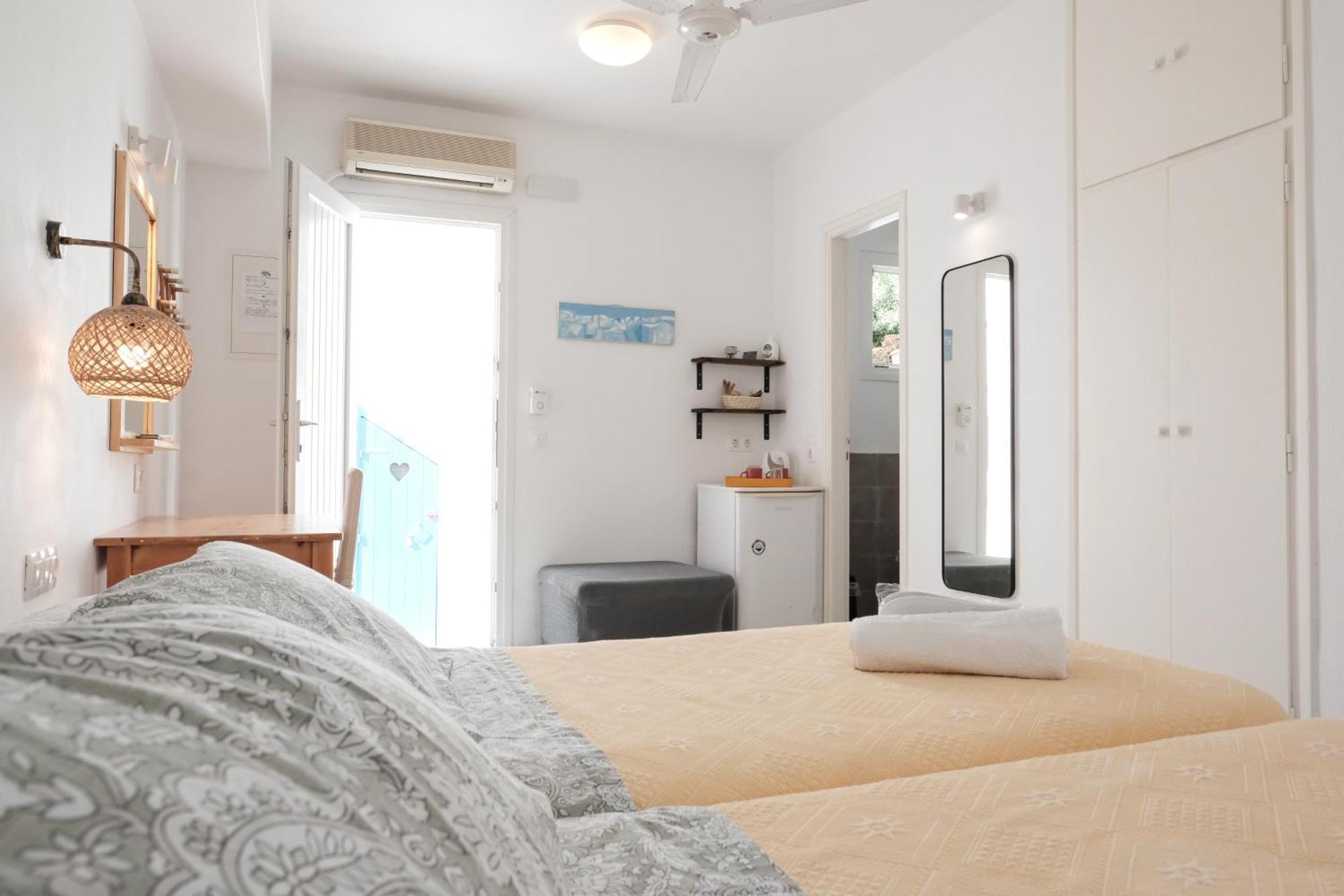 Angela'S Rooms Mykonos Town Екстериор снимка